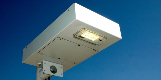 LLESA: Luminaria LED Solar Autónoma 01